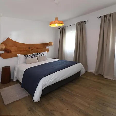 Bed and breakfast Cangalho Premium Azueira