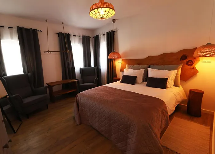 Cangalho Premium Bed and Breakfast 3*