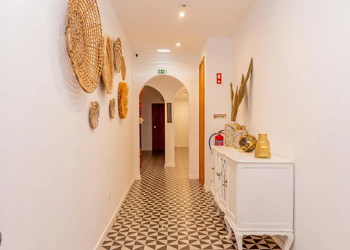 Cangalho Premium Bed and Breakfast Azueira
